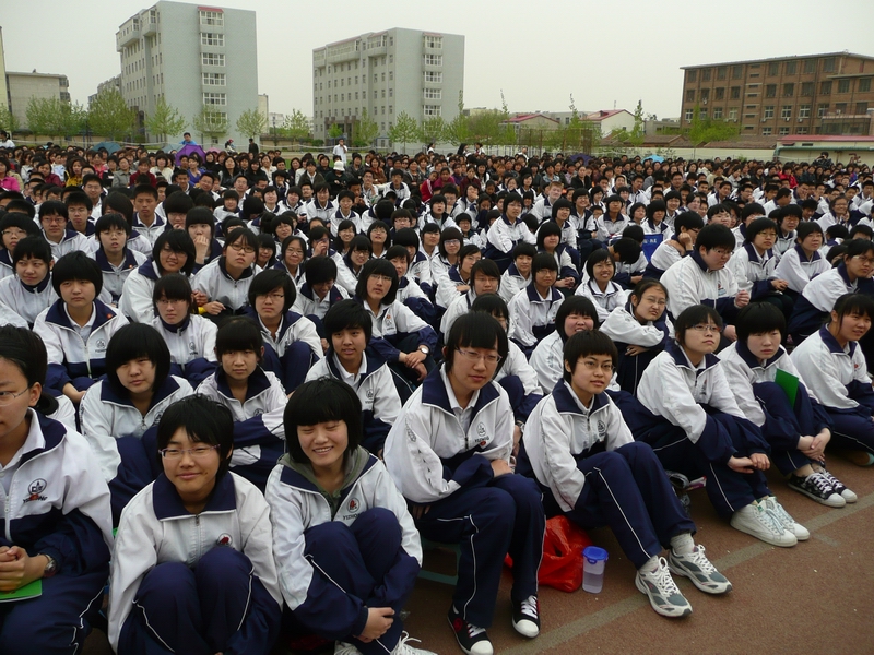 在沧州一中"成人·感恩·励志"活动励志演讲_校园新闻_沧州市第一中学